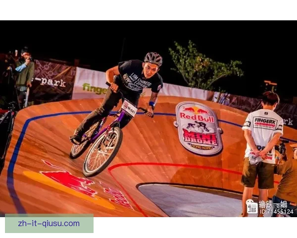 山地车联赛风云：挑战极限，勇闯险途